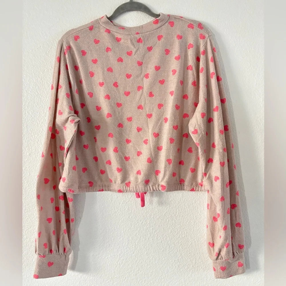 BEACH RIOT Dylan Sweatshirt in Taupe Heart
Color: Taupe Heart - Picture 6 of 7